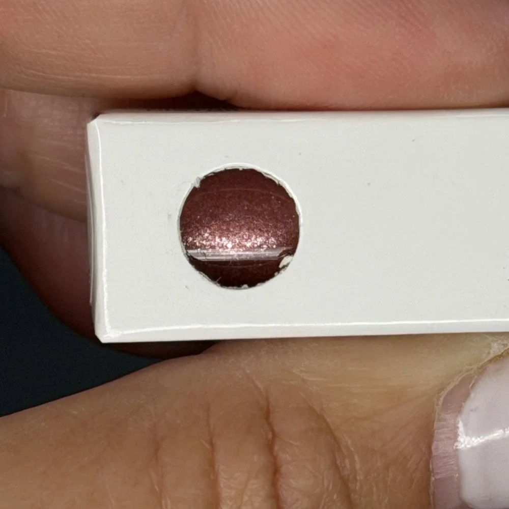 DUNUF Liquid Glitter Lipstick Long Lasting Shimmer Lip Color NEW Color #09
